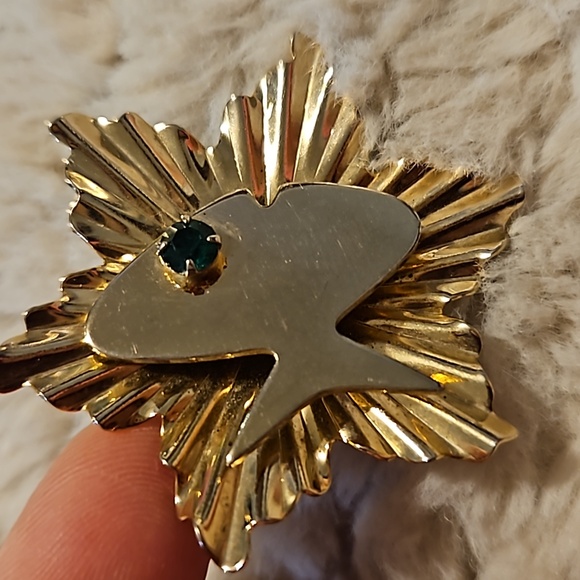 #0061 Fish with green eye brooch - Picture 2 of 3